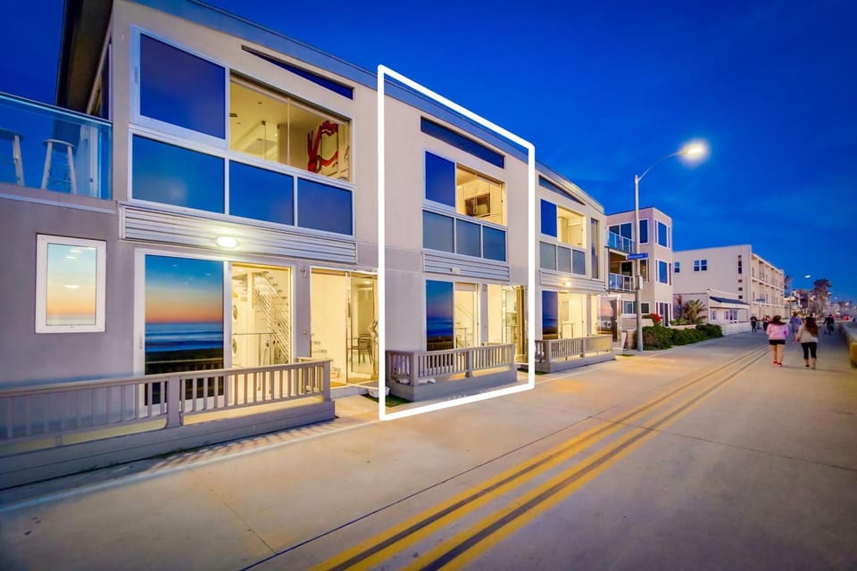 Surf Style 2 House in Mission Beach