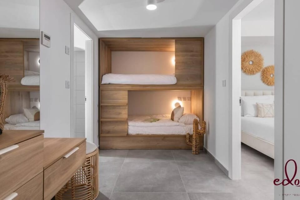 דירה משפחתית מודרנית ליד הים - By Edomlux Apartment in Eilat