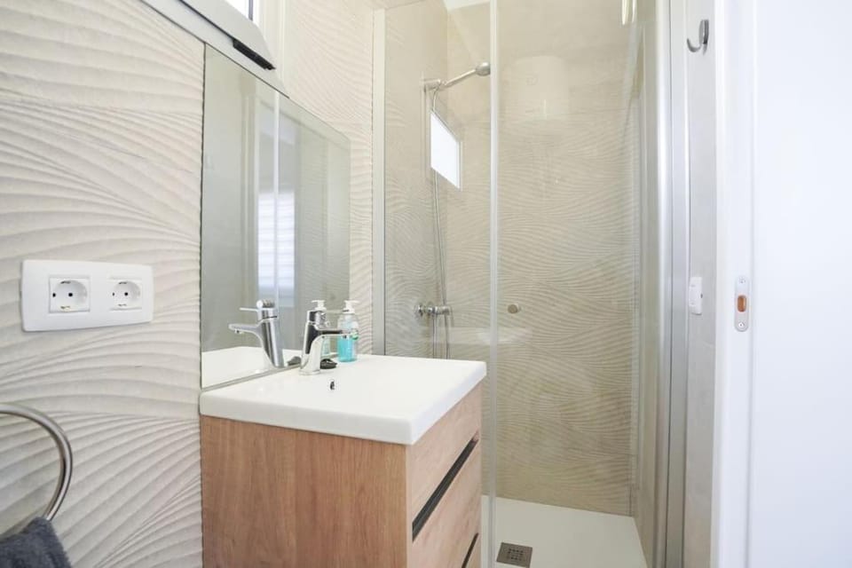 Rooftop sea view with Jacuzzi and A/C Apartment in Puerto del Carmen
