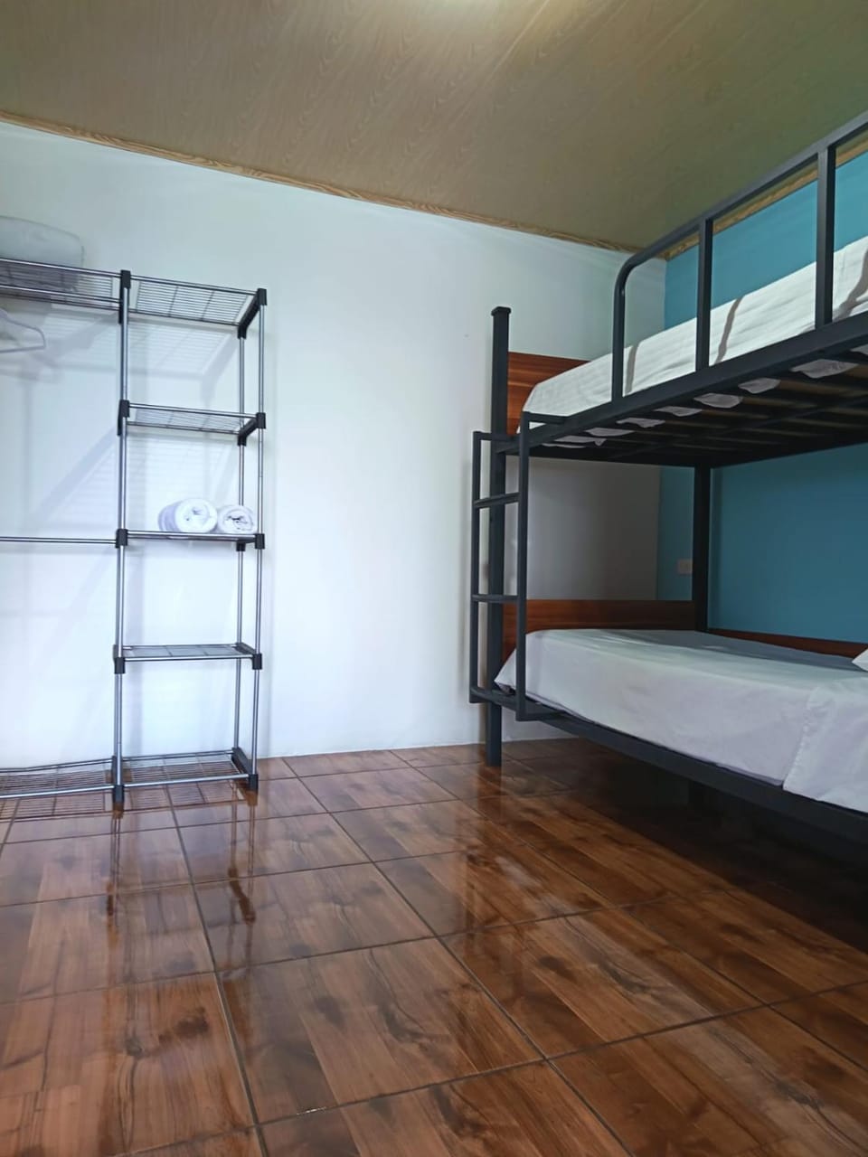 Photo of the whole room, bunk bed