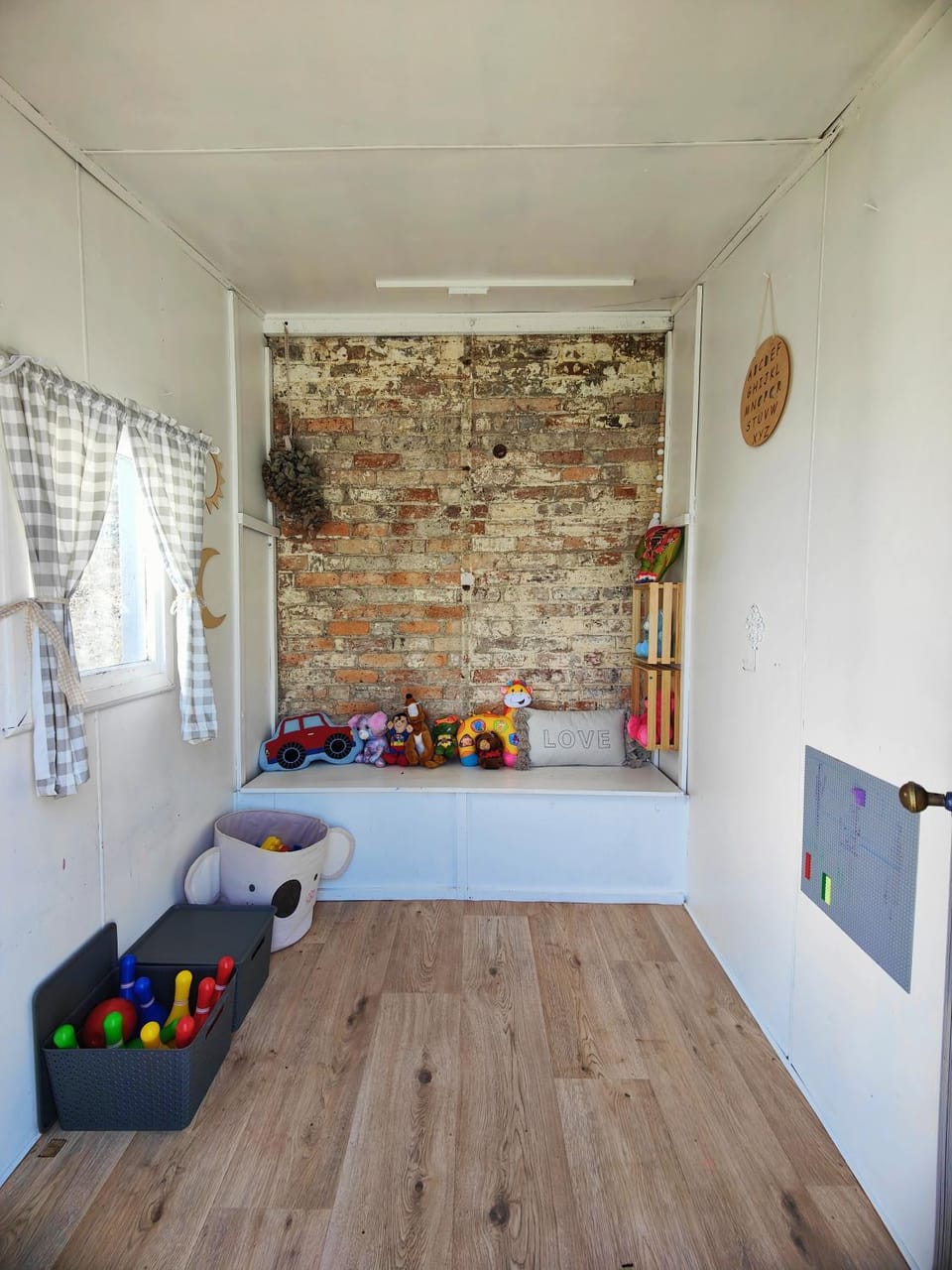 Three Bedrooms Hermay Cottage with Free Parking and 5 minutes drive to Launceston near museum House in Launceston