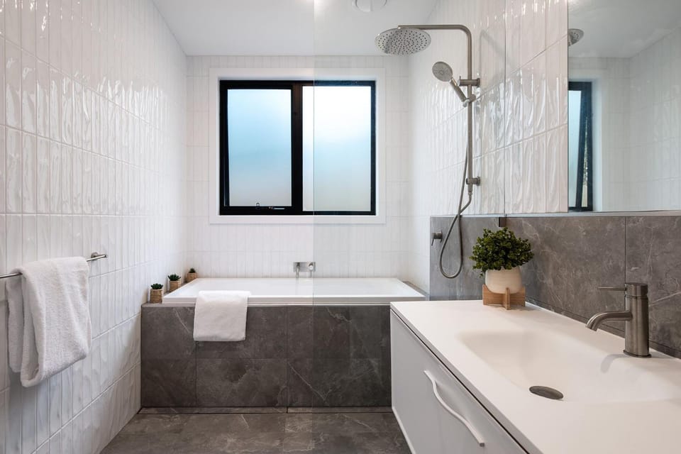 Bathroom, Bath