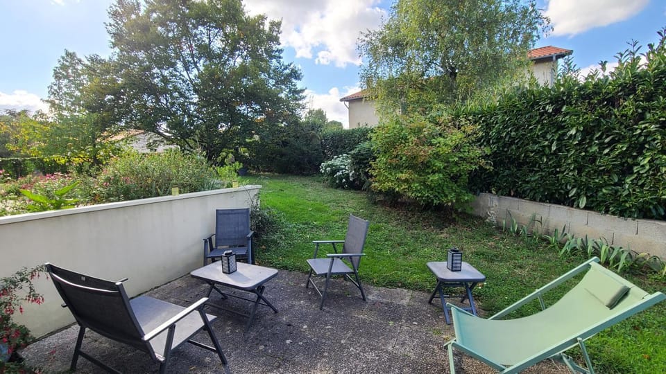 L'annexe des Iris House in Auvergne-Rhône-Alpes