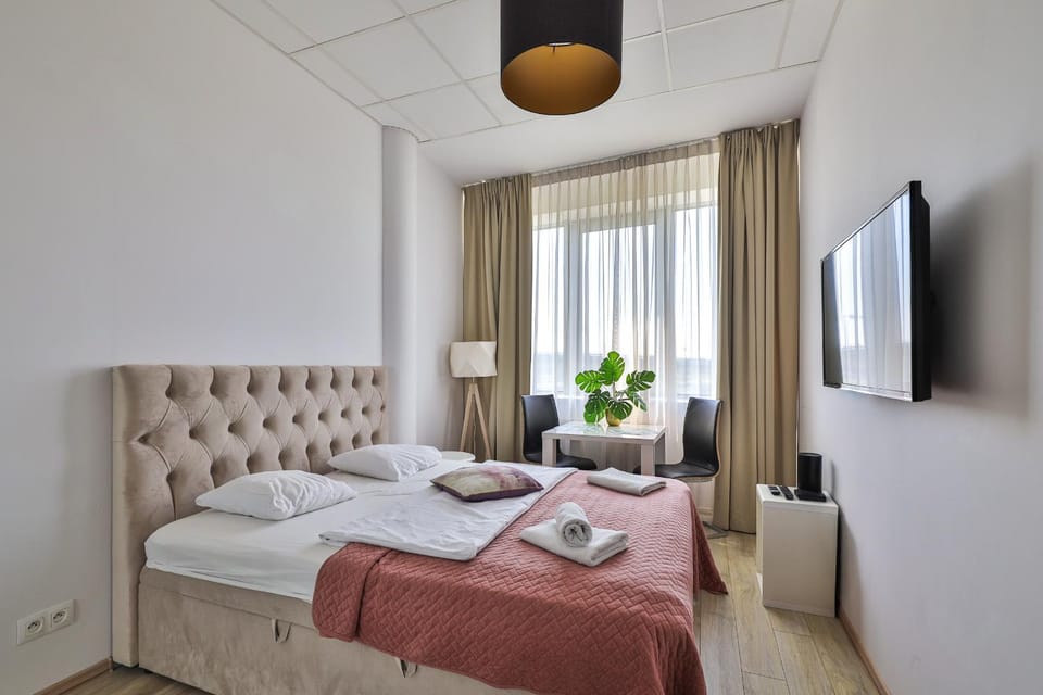 Bed, TV and multimedia