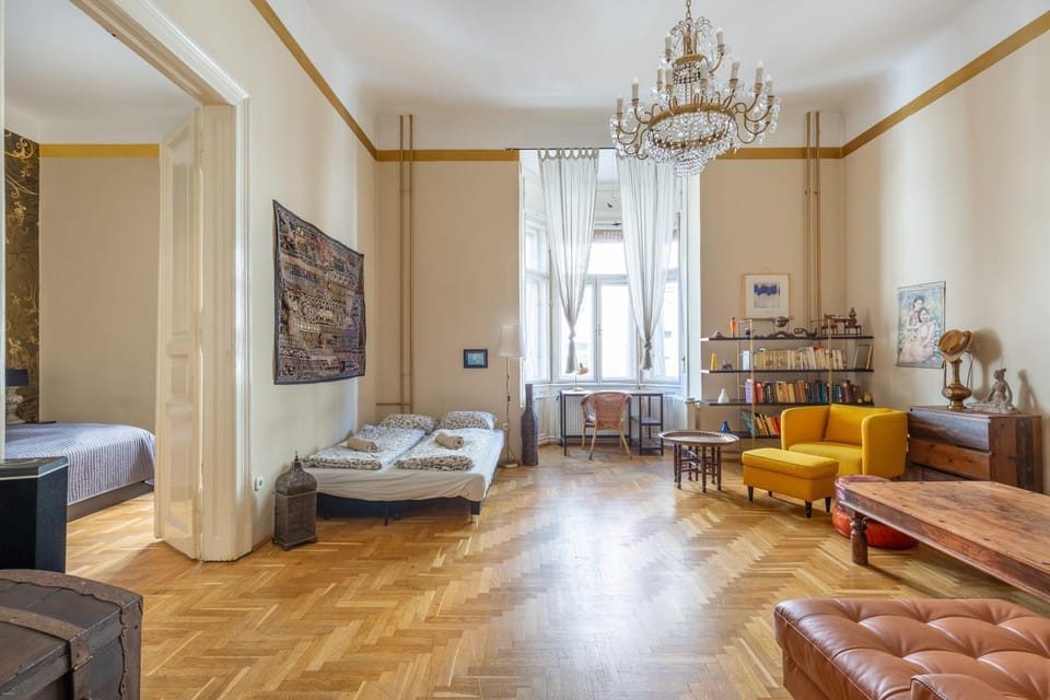 Bed, Living room, Photo of the whole room