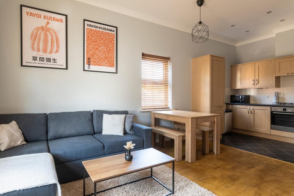 Communal lounge/ TV room, TV and multimedia, Living room, Seating area, Dining area, Entertainment, Entertainment, internet, internet, internet, minibar