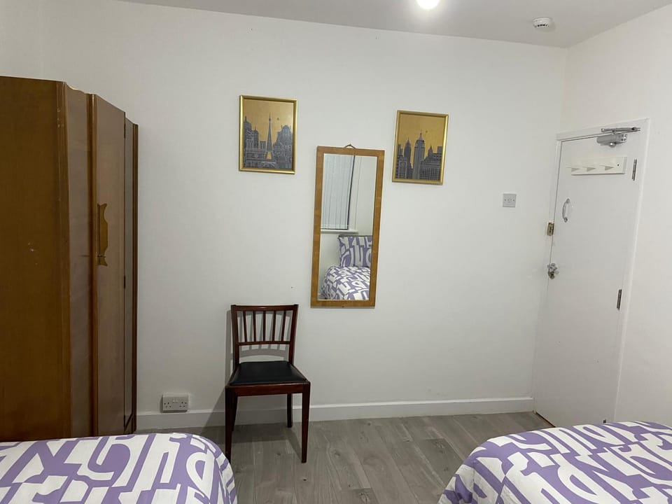 Calm house twin beds Vacation rental in Coventry