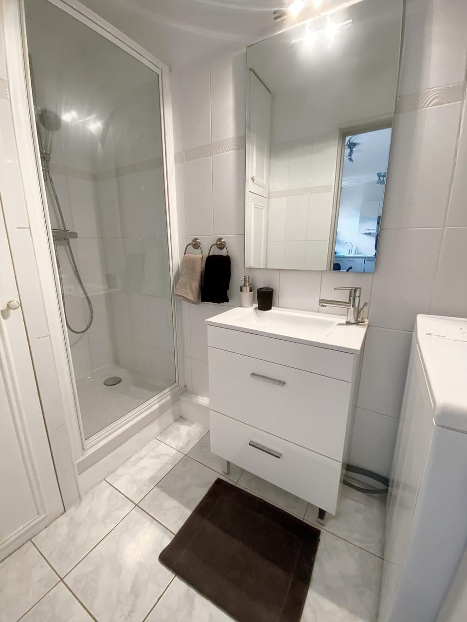 Shower, Bathroom