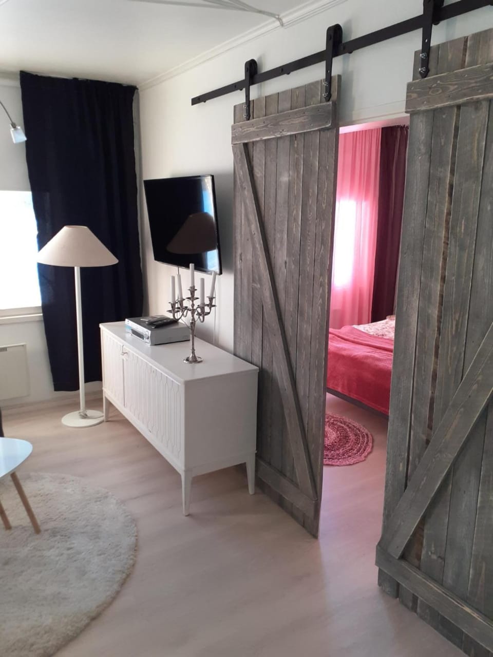 TV and multimedia, Living room, Seating area