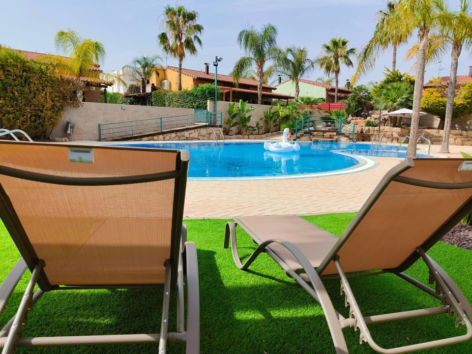 Patio, Day, Pool view, Swimming pool, sunbed