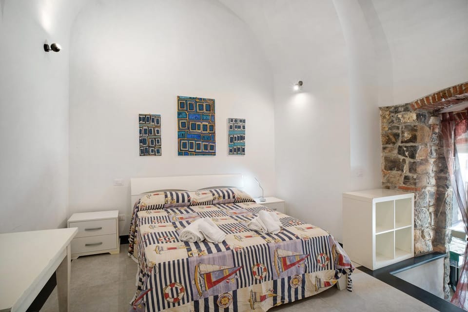 Property building, Living room, Bedroom