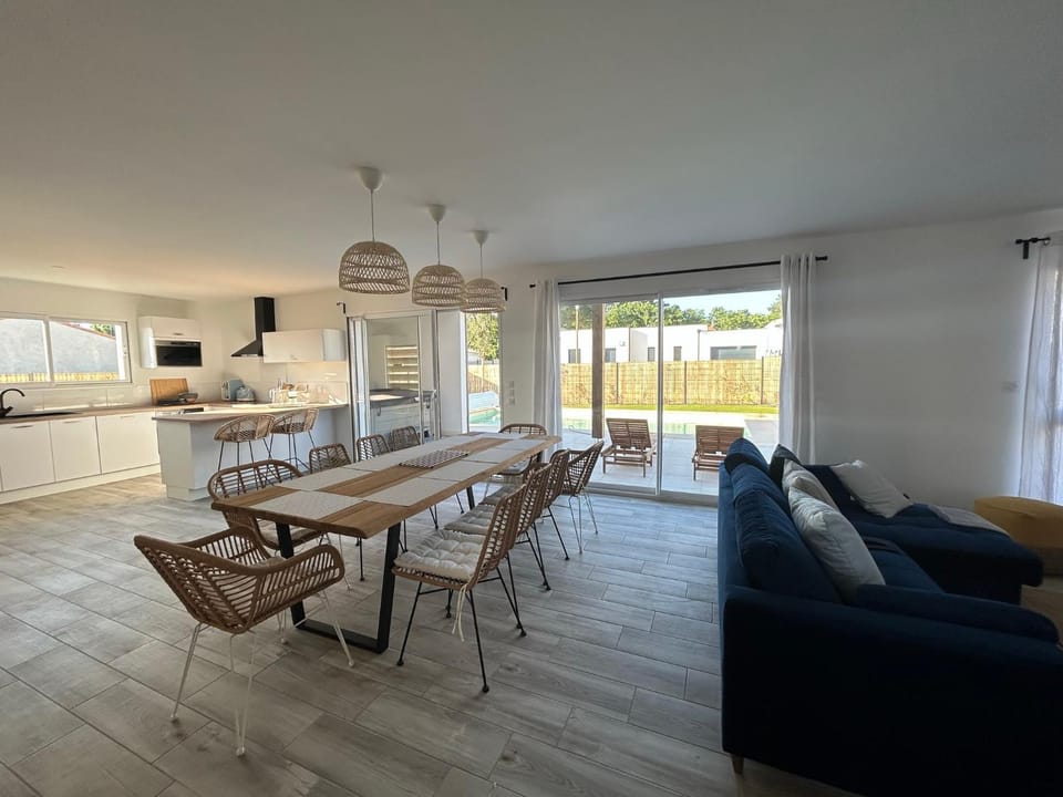 La Forêt d'Armotte villa 16 By Avecoeur Villa in Nouvelle-Aquitaine