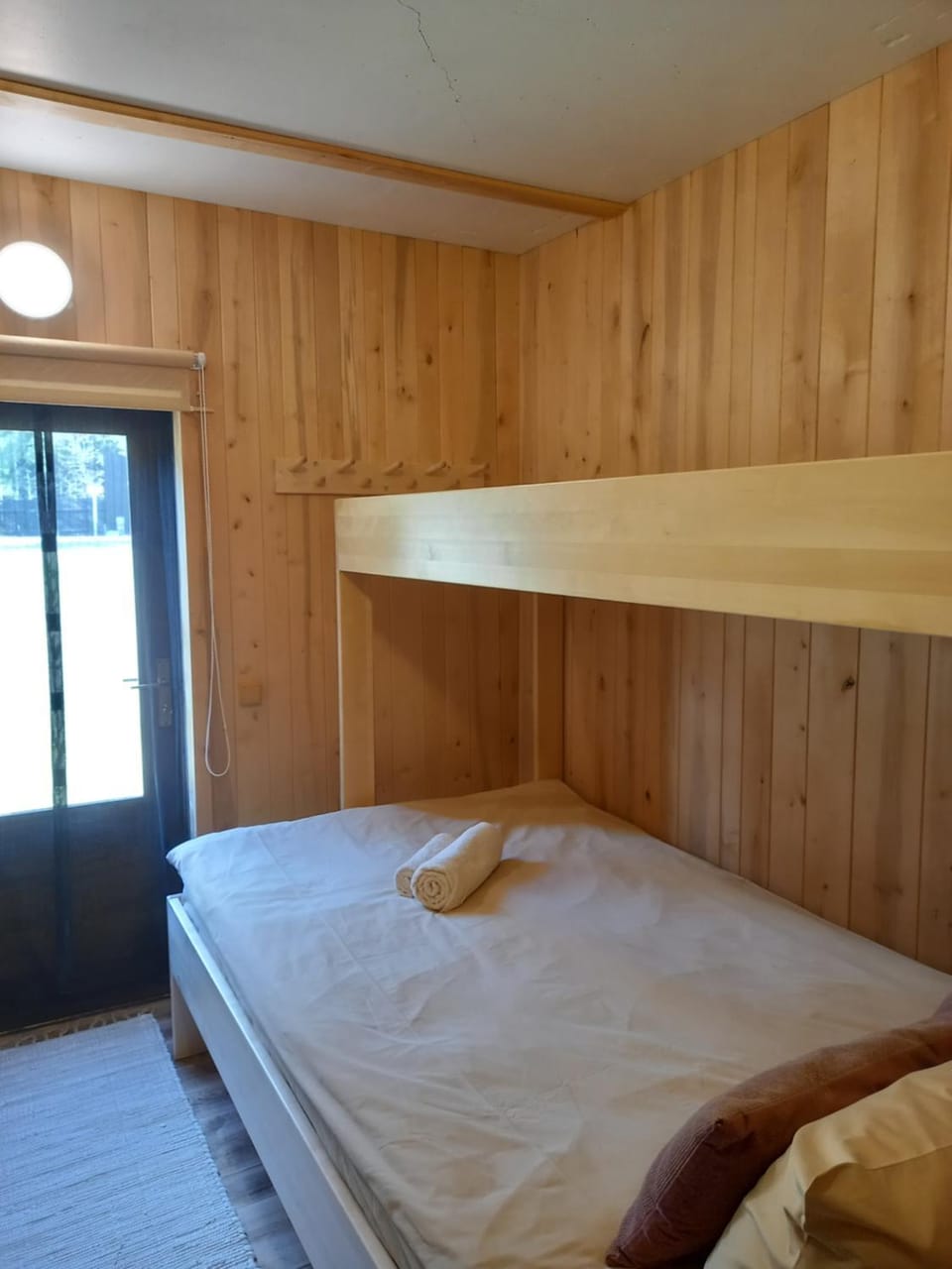 Photo of the whole room, bunk bed