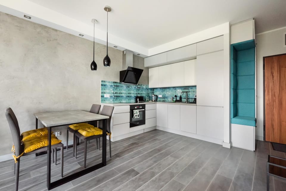 Kitchen or kitchenette, Living room, Seating area, Dining area, pet friendly, stove