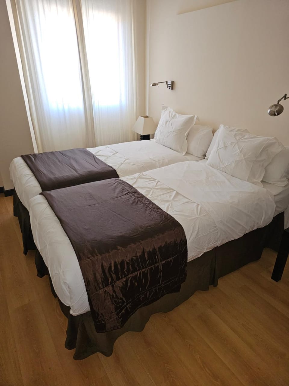hotel asador versus Hotel in Burgos