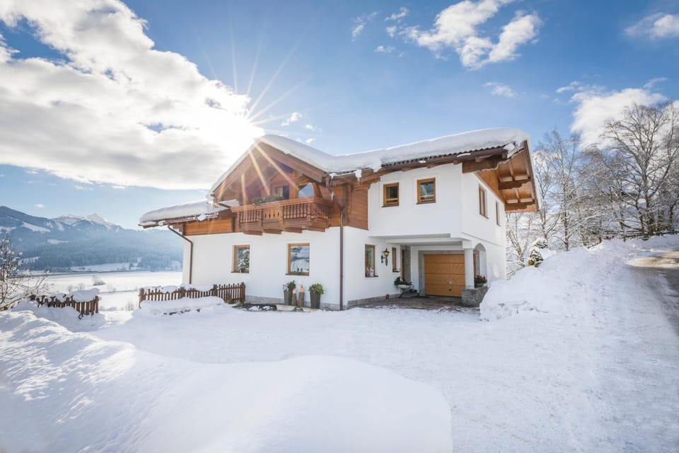 Property building, Natural landscape, Winter