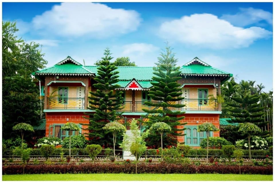 Property building, Garden view