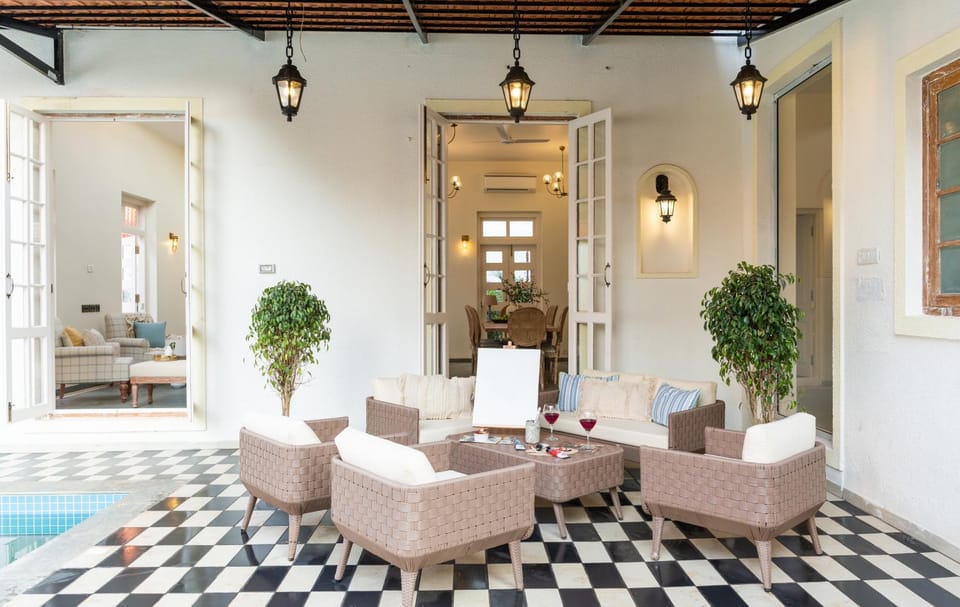 Patio, Seating area, Swimming pool