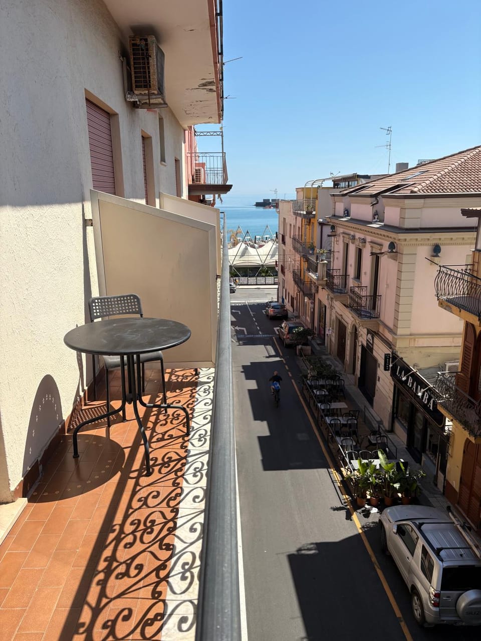 Balcony/Terrace, Sea view, Street view