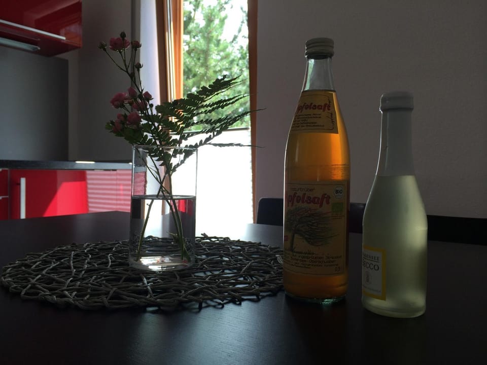 Kitchen or kitchenette, Decorative detail