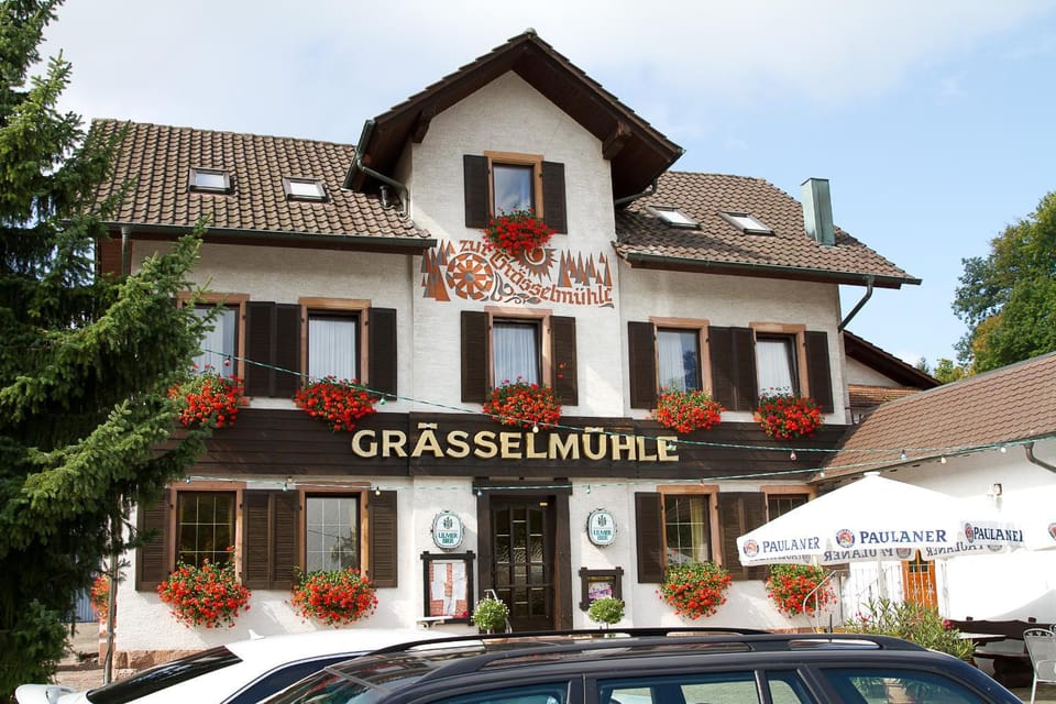 Wohlfühlhotel zur Grässelmühle Inn in Ortenau