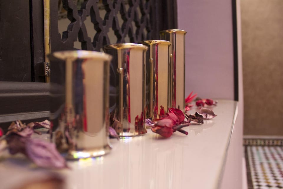 Collier De La Colombe Bed and Breakfast in Meknes