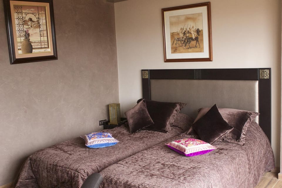 Collier De La Colombe Bed and Breakfast in Meknes
