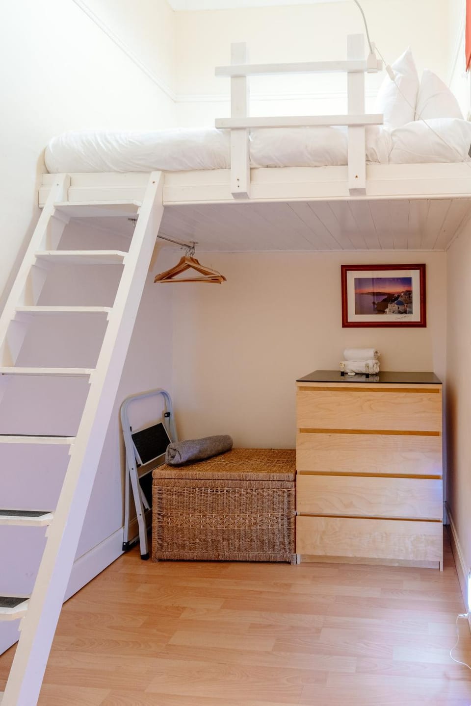 bunk bed