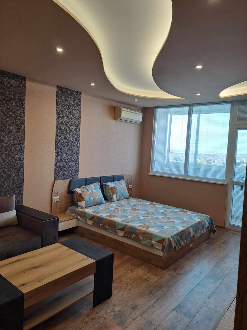 Луксозен апартамент с гледка към парк и център Apartment in Yambol