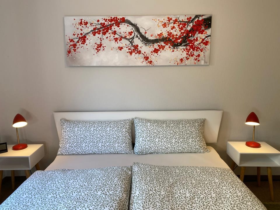 Bed, Bedroom