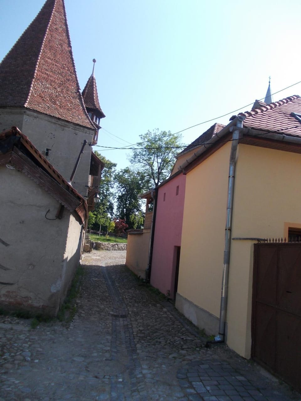 Facade/entrance, Day
