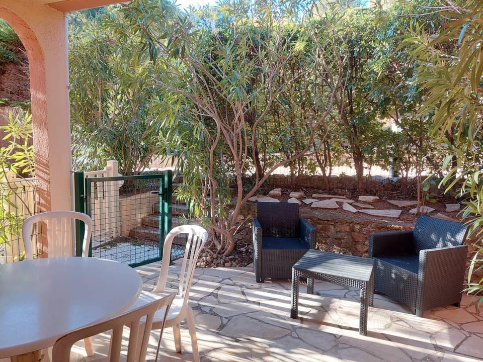 Garden, Balcony/Terrace, Garden view