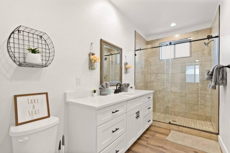 Modern Midtown Home Close to Downtown House in Flagstaff