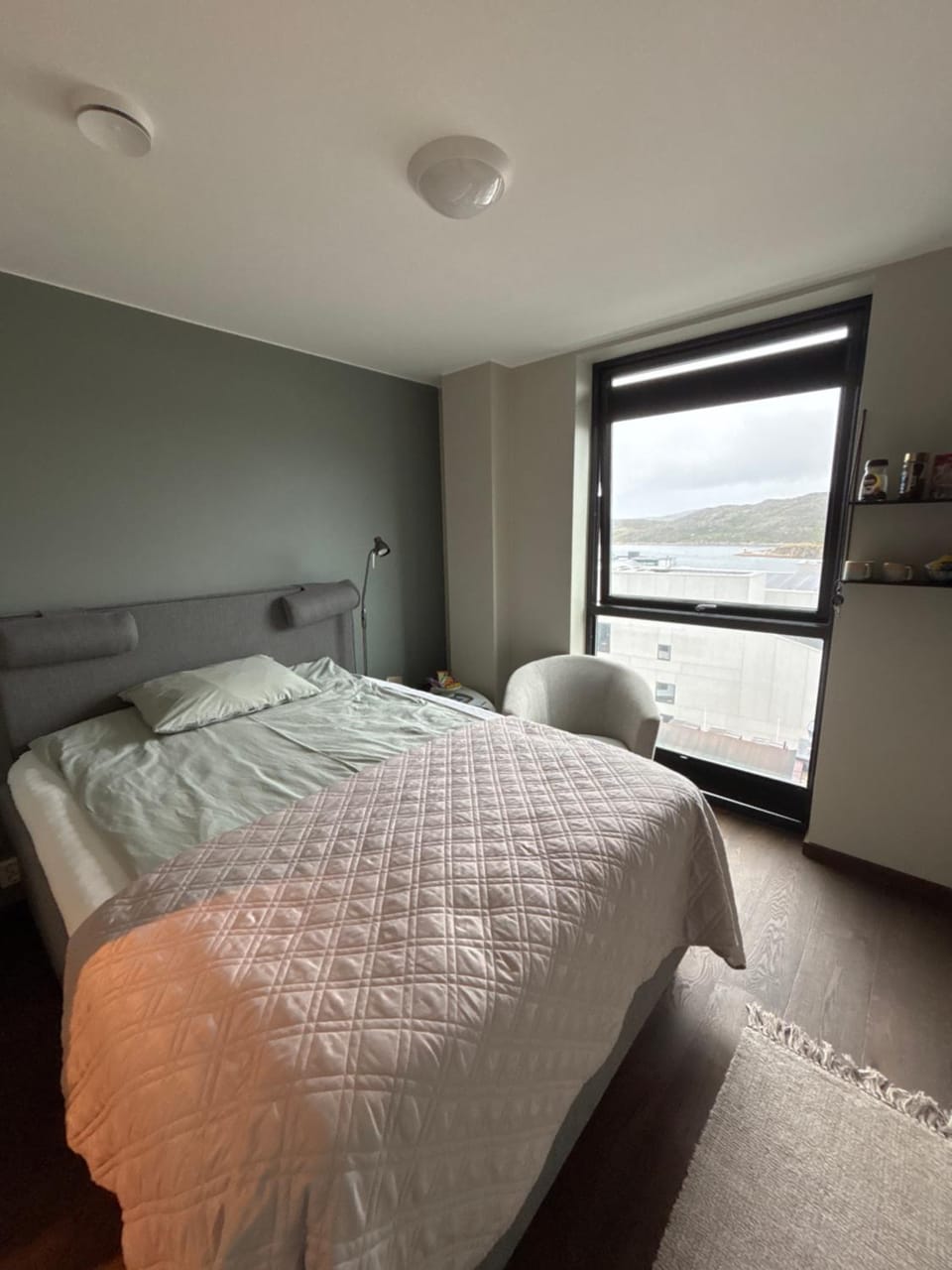 Rom m/bad i Bodø sentrum Campground/ 
RV Resort in Nordland, Norway