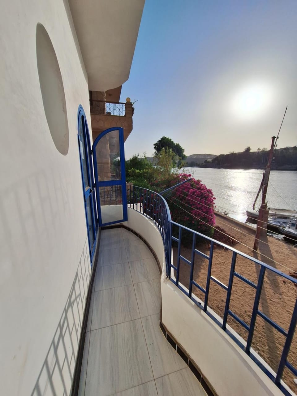 Day, Natural landscape, View (from property/room), Balcony/Terrace, Lake view, River view, Sea view