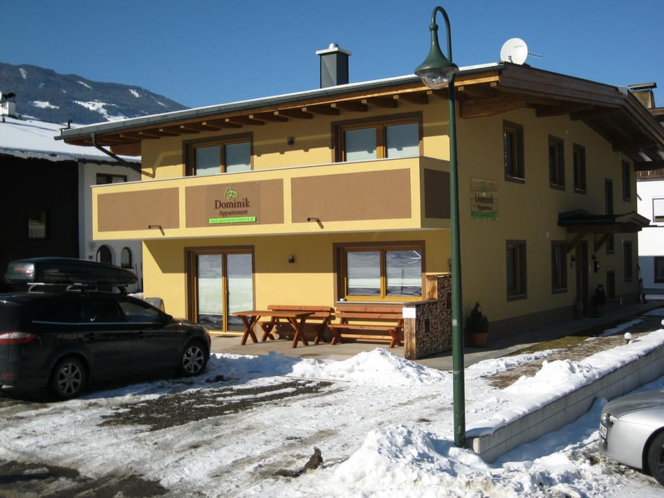 Property building, Winter