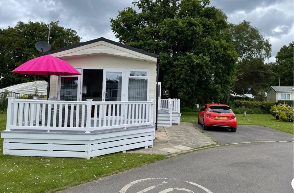 Quince Campground/ 
RV Resort in East Dorset District