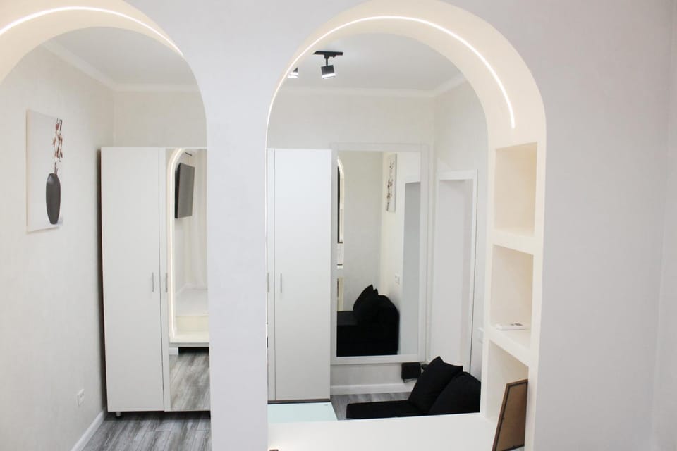 Seating area, wardrobe