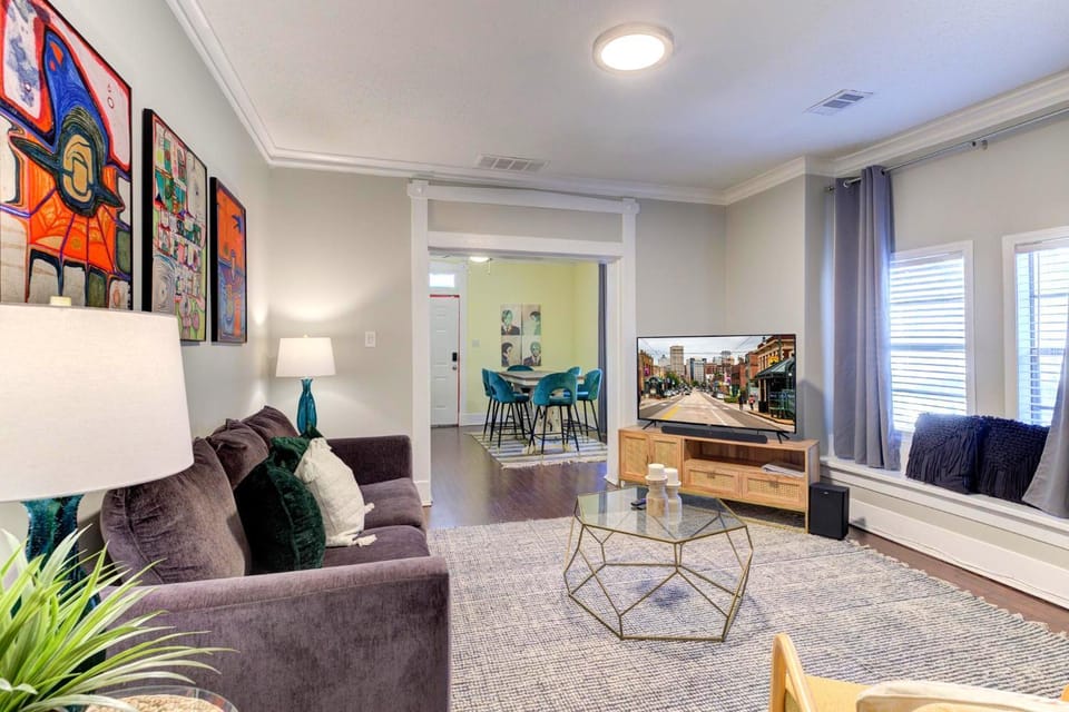 TV and multimedia, Living room