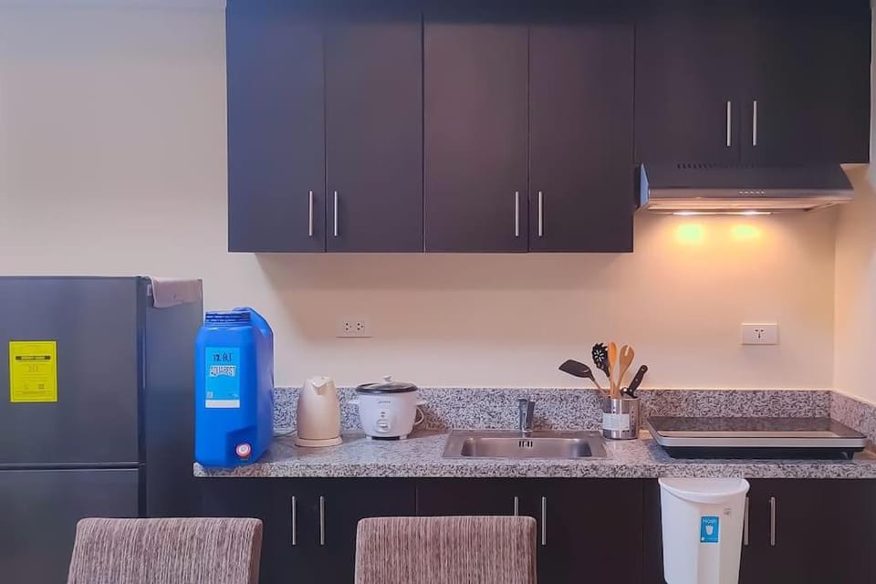 Kitchen or kitchenette, stove