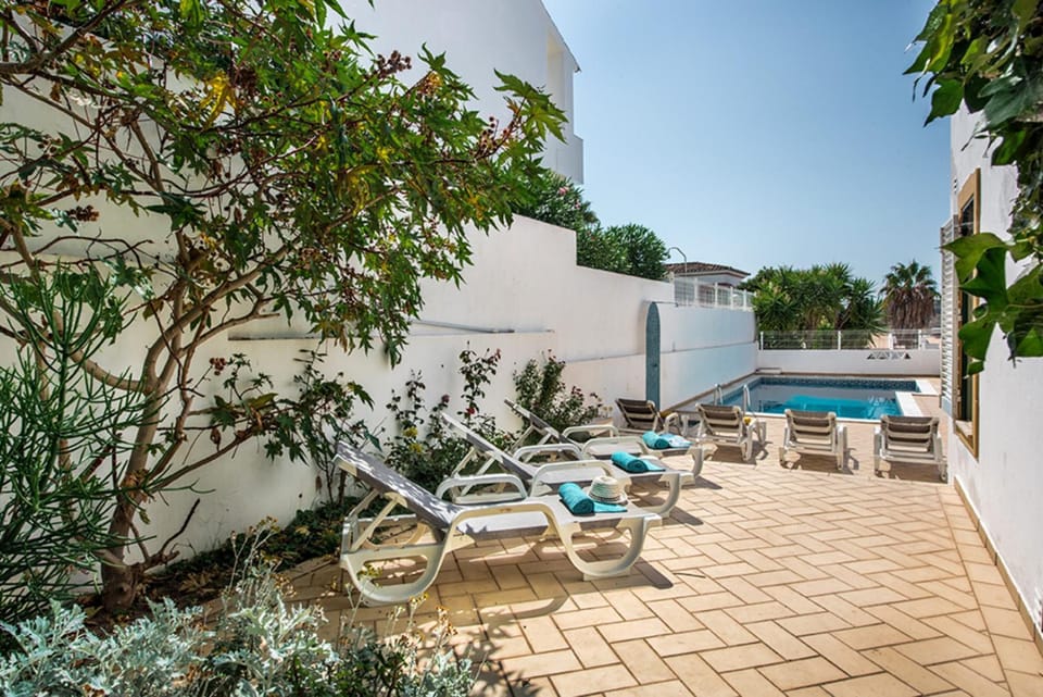 Patio, Swimming pool