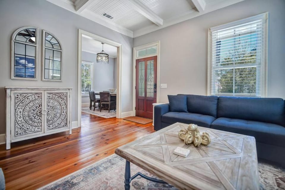 Bluffton Village Home-4BR Heart of Old Town Luxury House in Bluffton