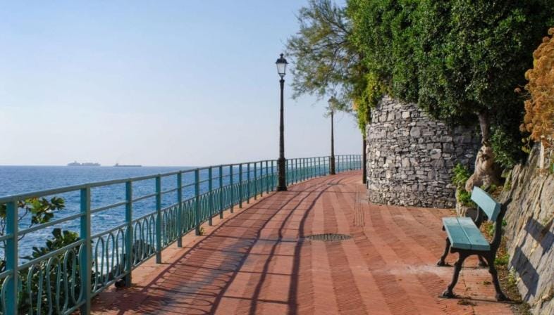 Nearby landmark