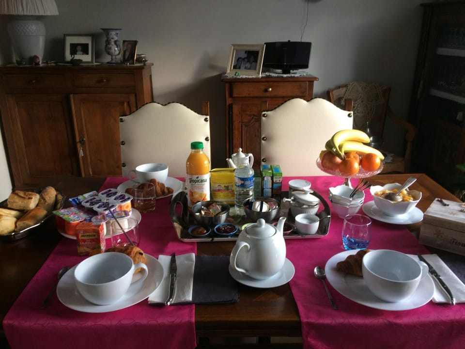 Continental breakfast