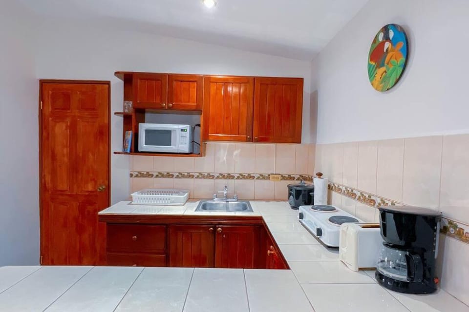Villa Paraíso banano 9, near to the beach & Pool House in Jaco