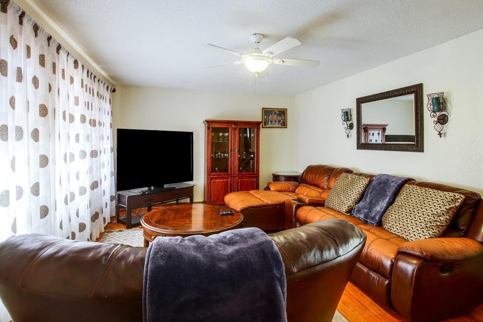 Family-Friendly Waterloo Abode w/ Deck! House in Waterloo