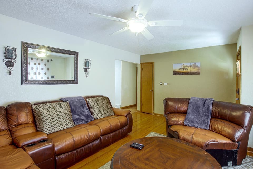 Family-Friendly Waterloo Abode w/ Deck! House in Waterloo