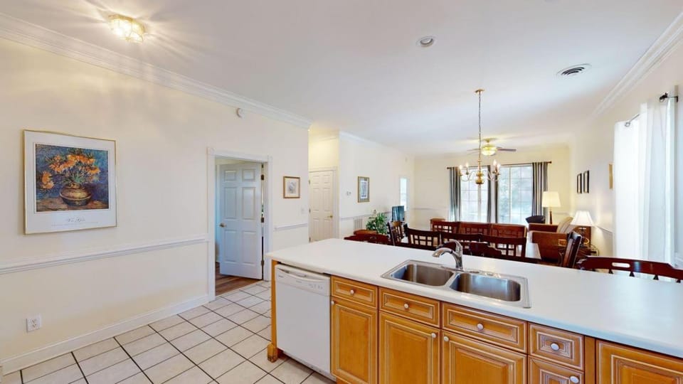 Four Bedroom, 3 Baths, Avian Forest, Scenic View House in South Carolina