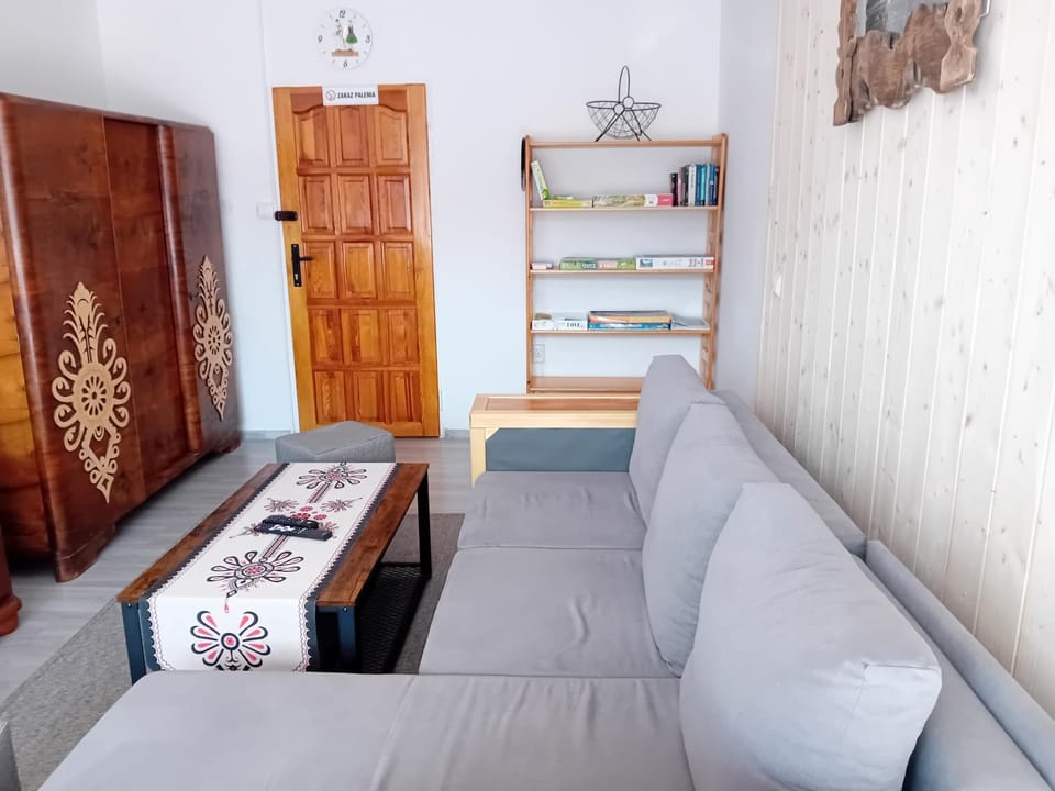 Library, Living room, Seating area, wardrobe