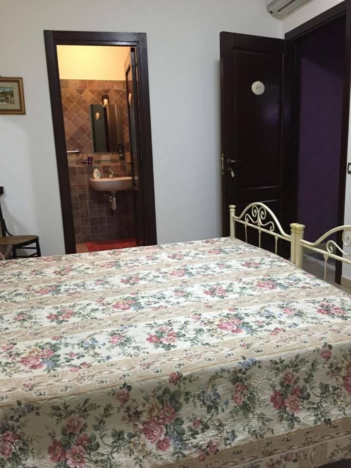 Decorative detail, Bedroom